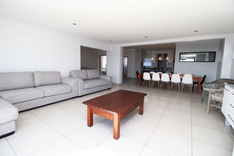 5 Bedroom Property for Sale in Calypso Beach Western Cape